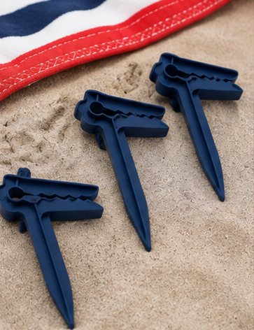 Sandy Grip towel anchor in sand